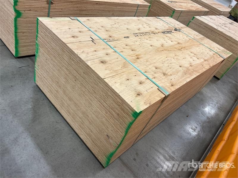 Quantity of (40) 3/4" 4x8 CSP/DFP No Stamp Plywood Outros componentes