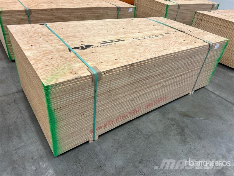 Quantity of (40) 3/4" 4x8 CSP/DFP No Stamp Plywood Andre komponenter