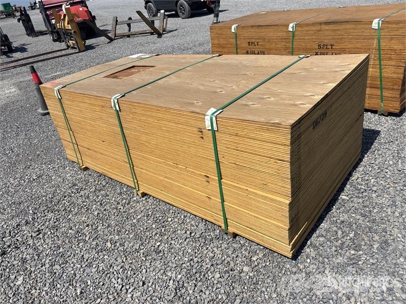 Quantity of (40) 3/4 in 4 ft x 8 ft CSP/DFP No Sta Other components