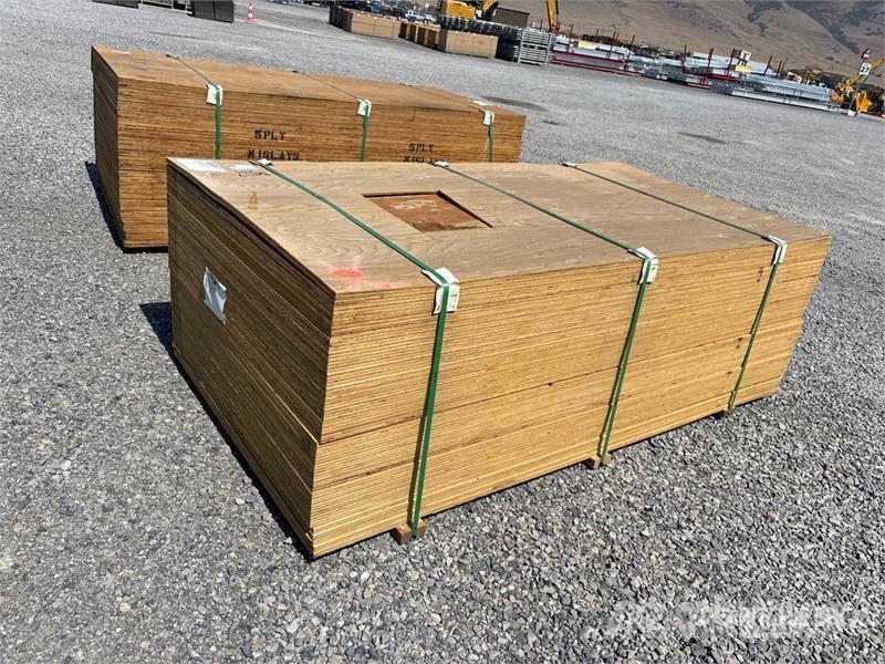 Quantity of (40) 3/4 in 4 ft x 8 ft CSP/DFP No Sta Other components