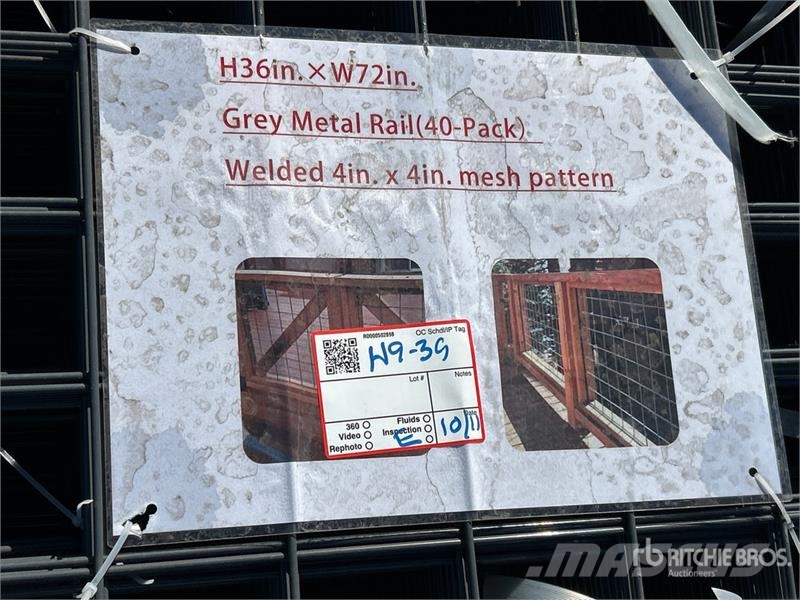 Quantity of (40) 36 in x 72 in Grey Metal Rail Pan Verricelli, paranchi e sollevatori per materiali