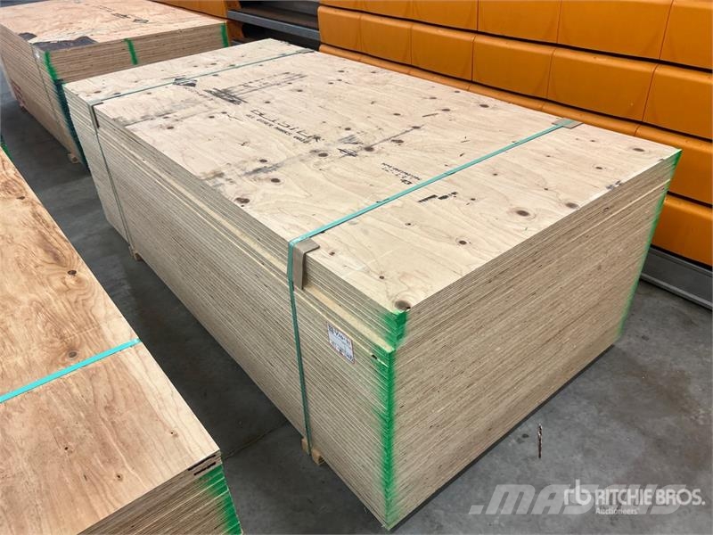 Quantity of (40) 4 ft x 8 ft (18.5 mm Thick) 3/4" Andre komponenter