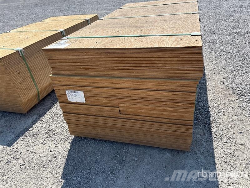  Quantity of (40) 7/8" 4x8 MDO G1S with Smooth Over Other components