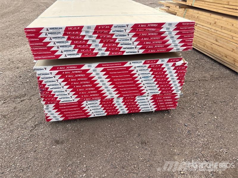 Quantity of (46) Drywall 吊車起重機、絞車吊貨機和物料升降機
