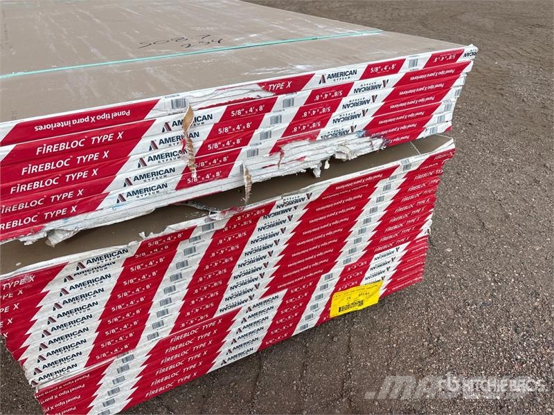 Quantity of (46) Drywall 吊車起重機、絞車吊貨機和物料升降機