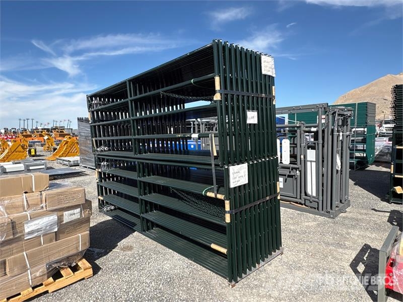  Quantity of (48)  RanchMaster MCM12 12 ft x 4 ft L 其他畜牧业器械和配件