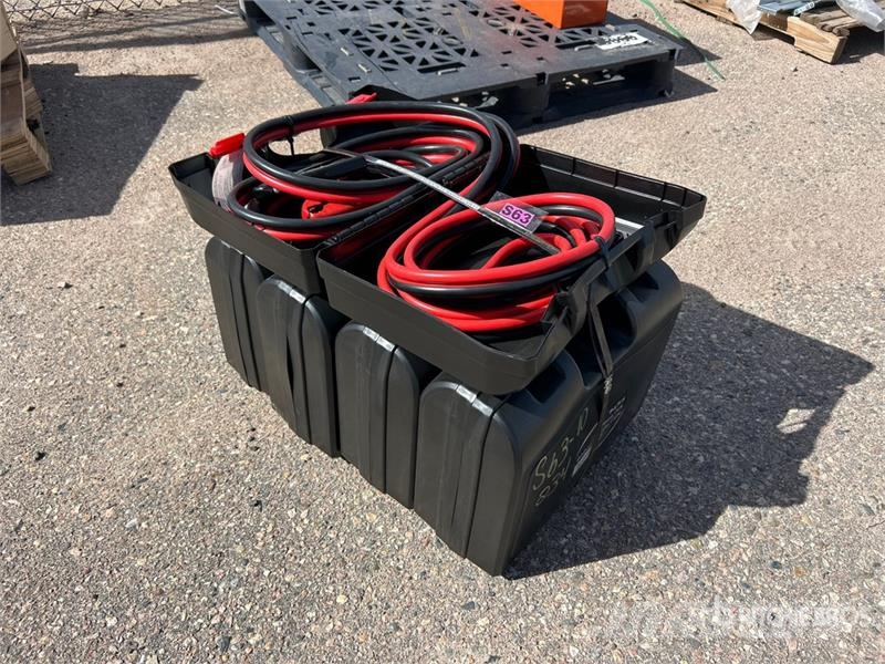 Quantity of (5) 25 ft 800 Amp Booster Cables (Unus Drugi deli