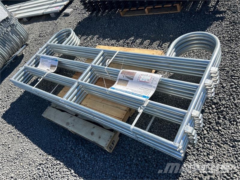 Quantity of (5) 7.9 ft x 3.8 ft Corral Livestock P Ostale mašine i oprema za stoku