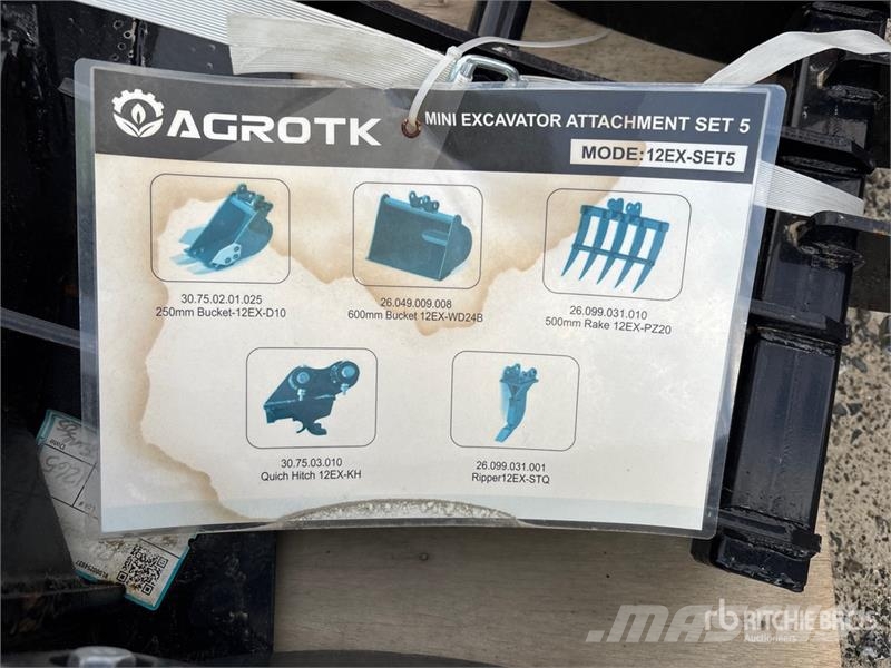 Quantity of (5) AGT 12EX-SET5 Mini Excavator Atta Outros componentes