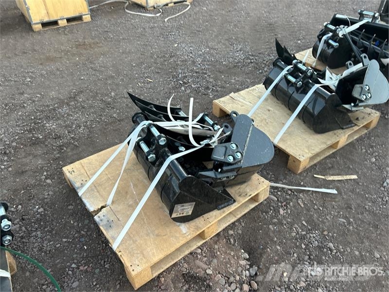 Quantity of (5) AGT 12EX-SET5 Mini Excavator Atta 기타 부품