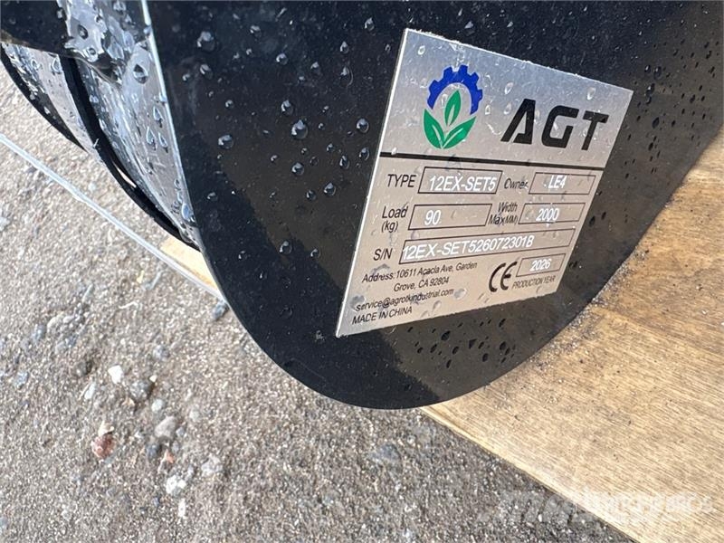 Quantity of (5) AGT 12EX-SET5 Mini Excavator Atta 其他组件
