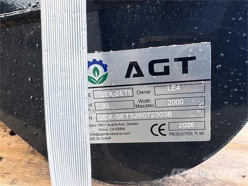 Quantity of (5) AGT 12EX-SET5 Mini Excavator Atta Outros componentes