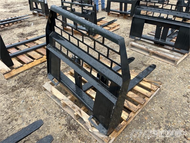 Quantity of (5) AGT SSCPF48-4400-HFF 48 in Skid S Pallgafflar