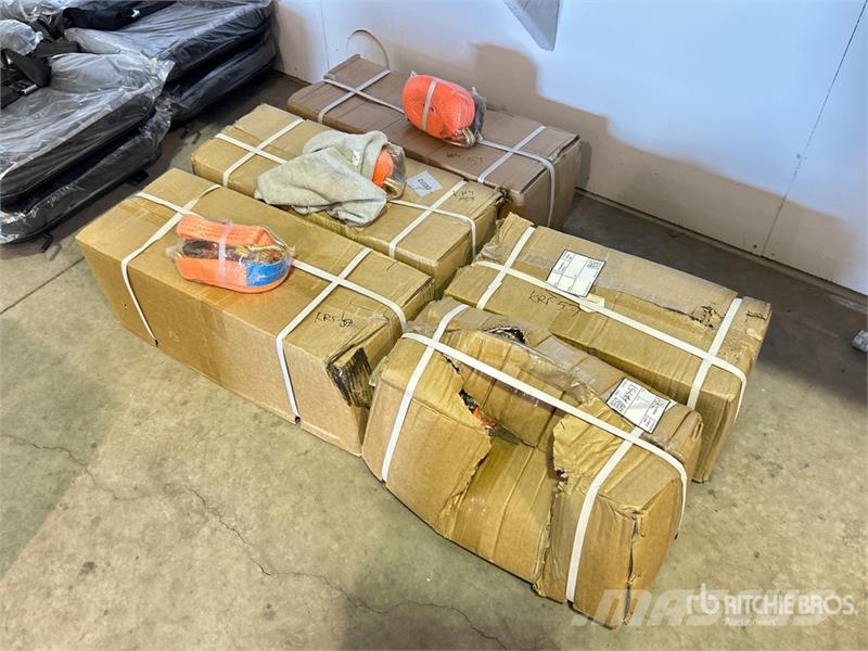 Quantity of (5) Boxes of SKLP SK003 2 in x 27 ft R Egyéb alkatrészek