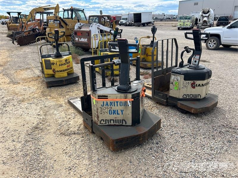 Quantity of (5) Electric Pallet Jack Kézi raklapemelő