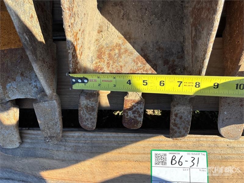 Quantity of (5) Excavator Bucket Kašike / Korpe