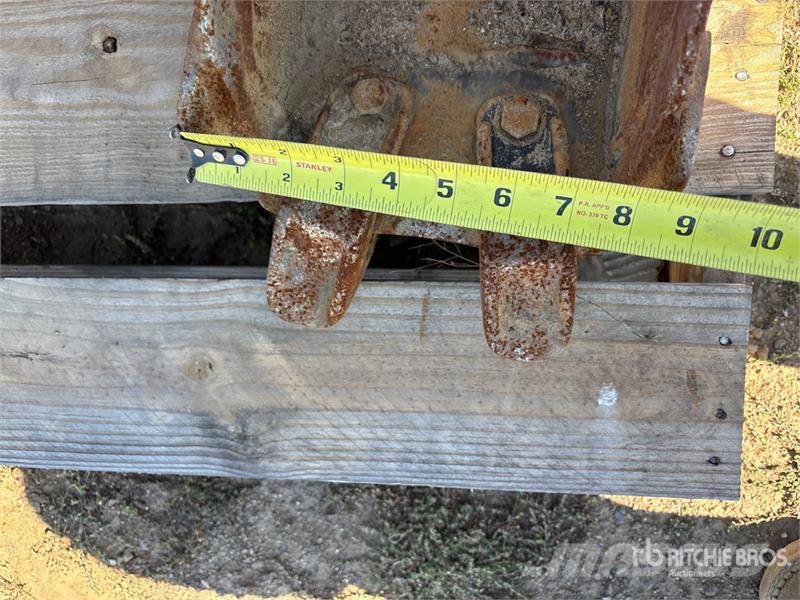 Quantity of (5) Excavator Bucket Kašike / Korpe