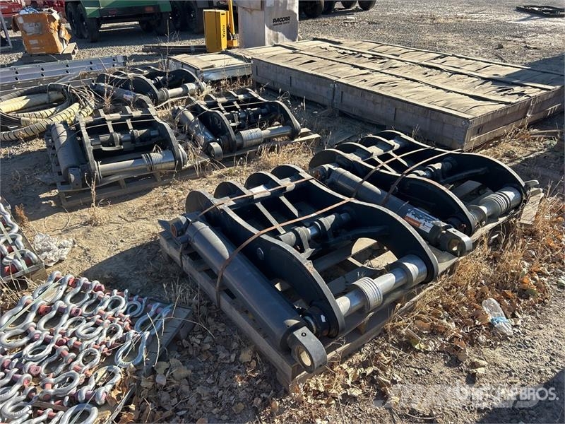  Quantity of (5) Excavator Thumb Skovle