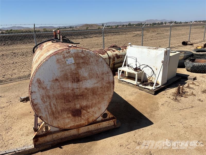  Quantity of (5) Fuel Tank Δεξαμενές καυσίμων και πρόσθετων