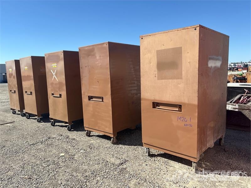  Quantity of (5) Knaack Job Site Box مكونات أخرى