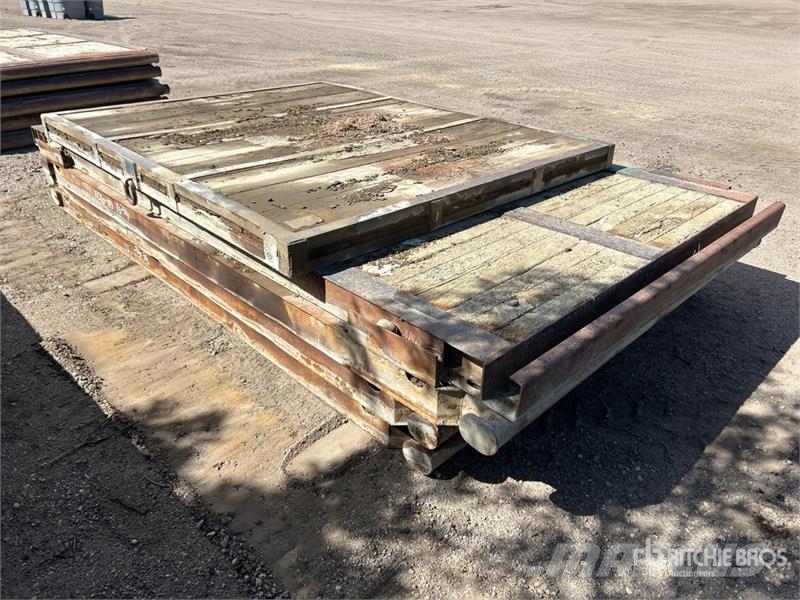 Quantity of (5) Rig Mats Rezervni delovi i oprema za bušenje