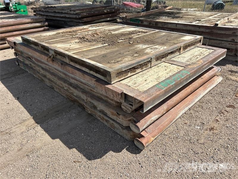 Quantity of (5) Rig Mats Rezervni delovi i oprema za bušenje