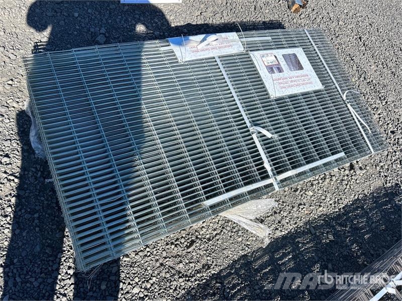  Quantity of (50) 36 in x 72 in Galvanized Steel Ga Verricelli, paranchi e sollevatori per materiali