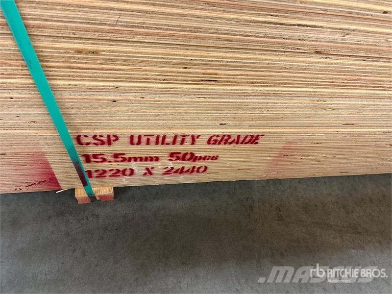 Quantity of (50) 4 ft x 8 ft (15.5 mm Thick) 5/8" Andre komponenter