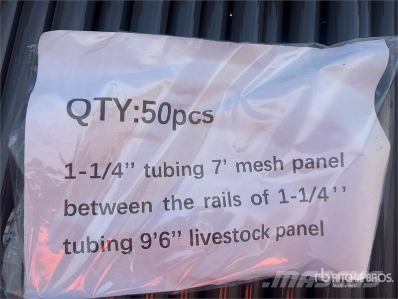 Quantity of (50) Livestock Panel その他畜産機材とアクセサリー・アタッチメント