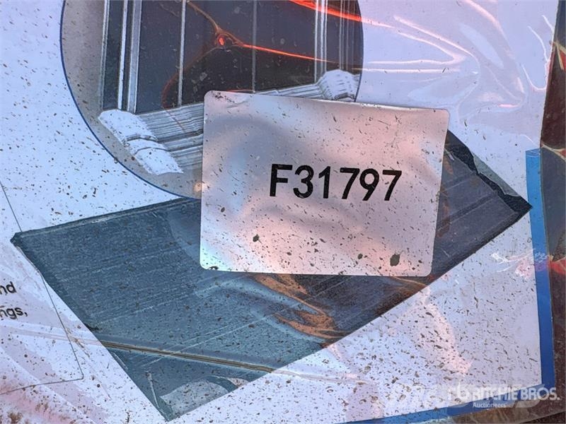 Quantity of (50) SKLP SK-XH50 3 ft x 10 ft Galval Dispozitive de ridicare / lifturi pentru diferite materiale