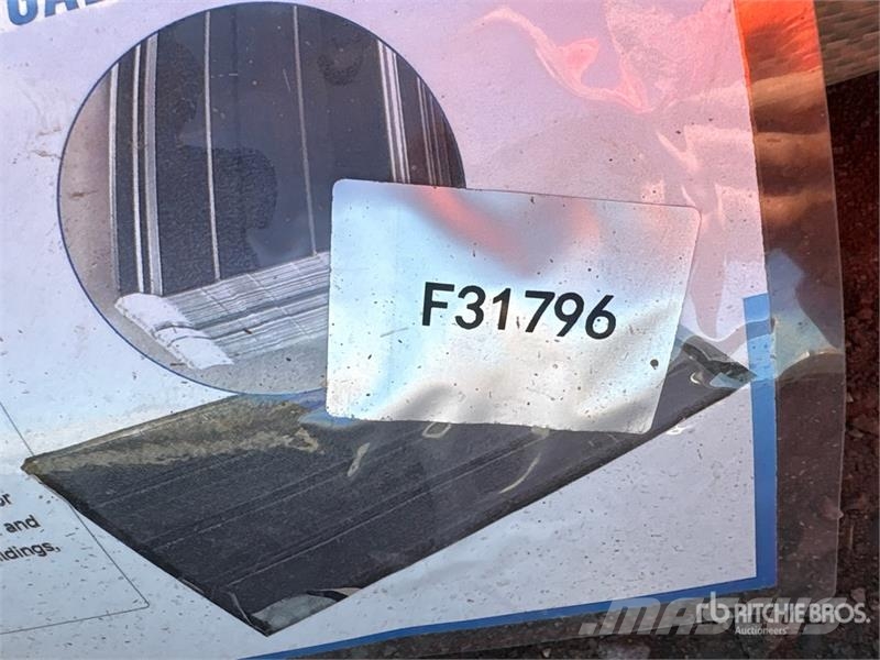 Quantity of (50) SKLP SK-XH50 3 ft x 10 ft Galval Dispozitive de ridicare / lifturi pentru diferite materiale