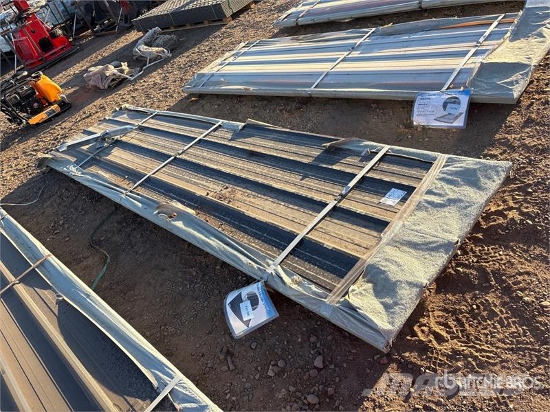 Quantity of (50) SKLP SK-XH50 3 ft x 10 ft Galval Dispozitive de ridicare / lifturi pentru diferite materiale