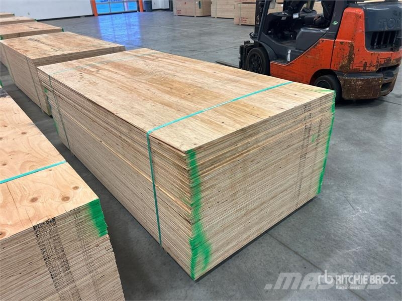  Quantity of (50) x 5/8 in 4x8 CSP/DFP No Stamp Ply Andre komponenter