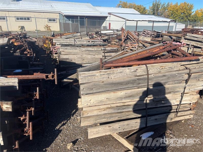 Quantity of (500) Dayton Superior C49 Bridge Overh 其他