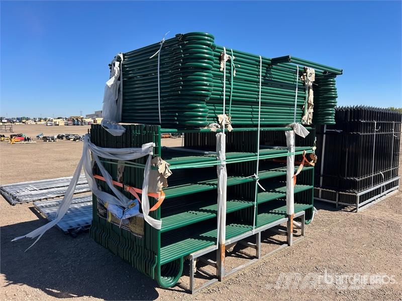  Quantity of (56)  EMC CP10FT-5FT(54+2) 10 ft x 5 f 其他畜牧業機械和配件