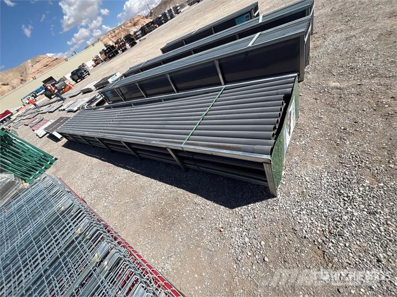 Quantity of (58) 3 in x 20 ft Grey UPVC Rigid Non- Talhas, guinchos e elevadores de materiais