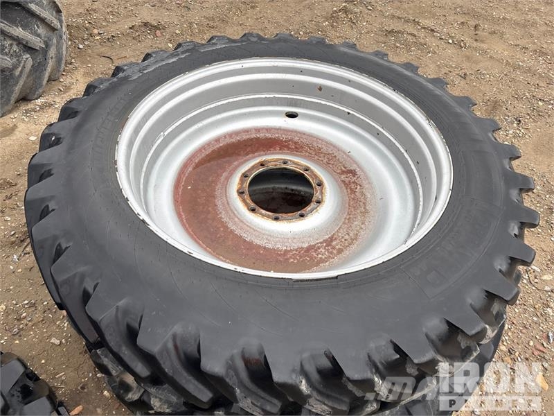  Quantity of (6) 380/90R46 Tires (Unused) Gume, točkovi i felne