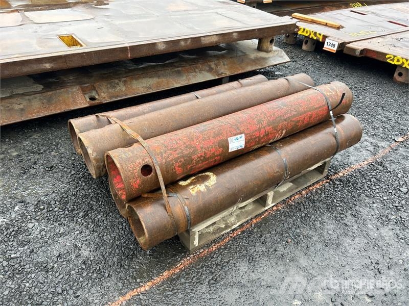  Quantity of (6) 4 ft 9 in Trench Box Spreaders Drugi deli