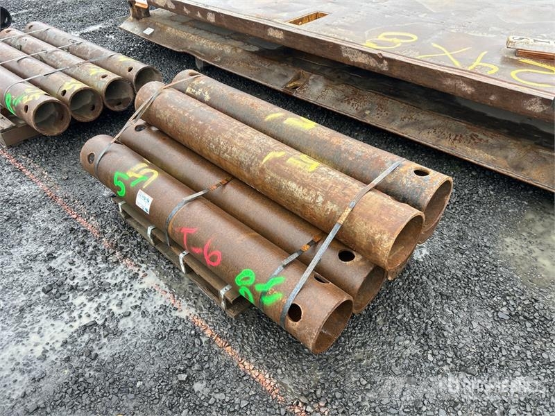  Quantity of (6) 5 ft Trench Box Spreaders Drugi deli