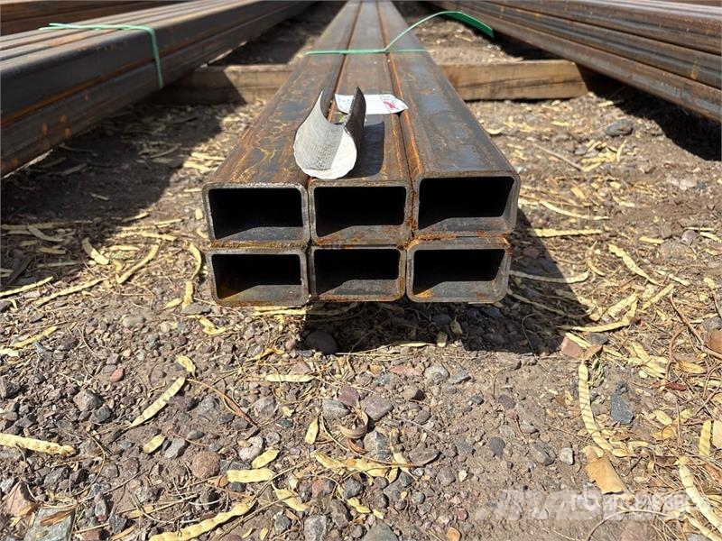  Quantity of (6)  Kit Containers Steel 2 in x 3 in  Sistemi za navodnjavanje