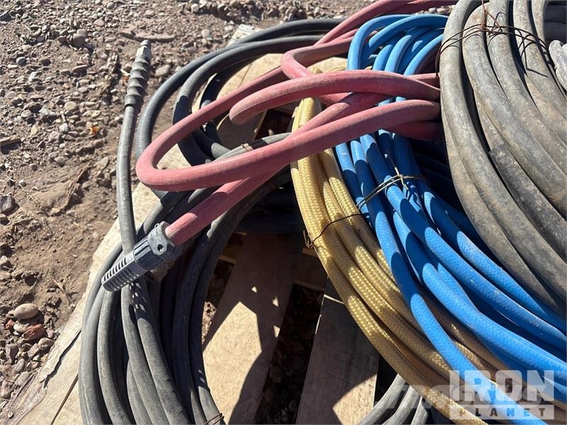Quantity of (6) Pallets of Air hoses Hose مكونات أخرى