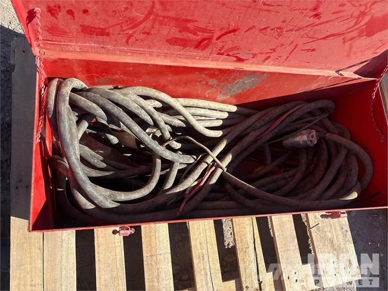 Quantity of (6) Pallets of Electrical Cords 윈치, 호이스트 및 자재 리프트