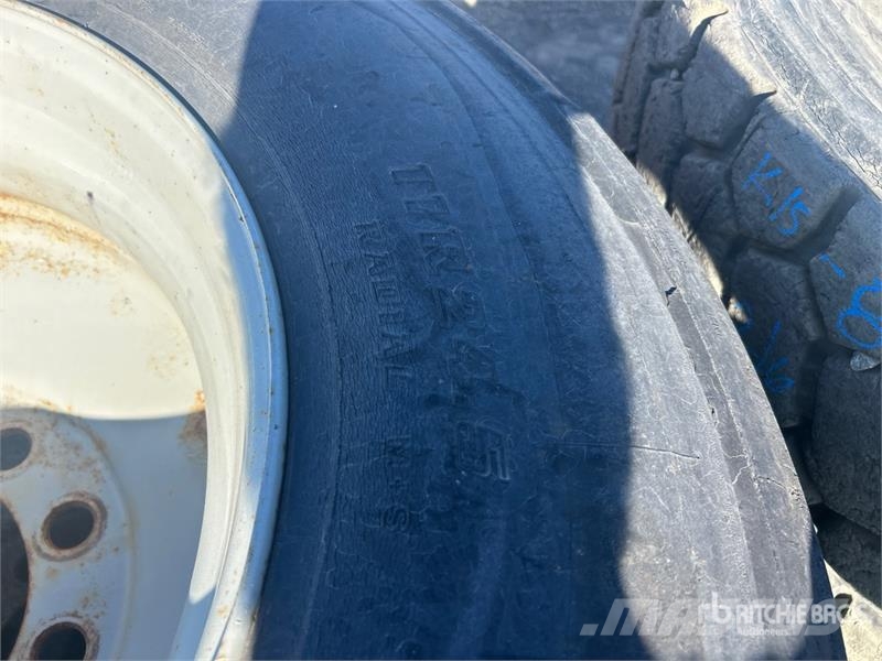  Quantity of (6) Pallets of Tires Riepas, riteņi un diski