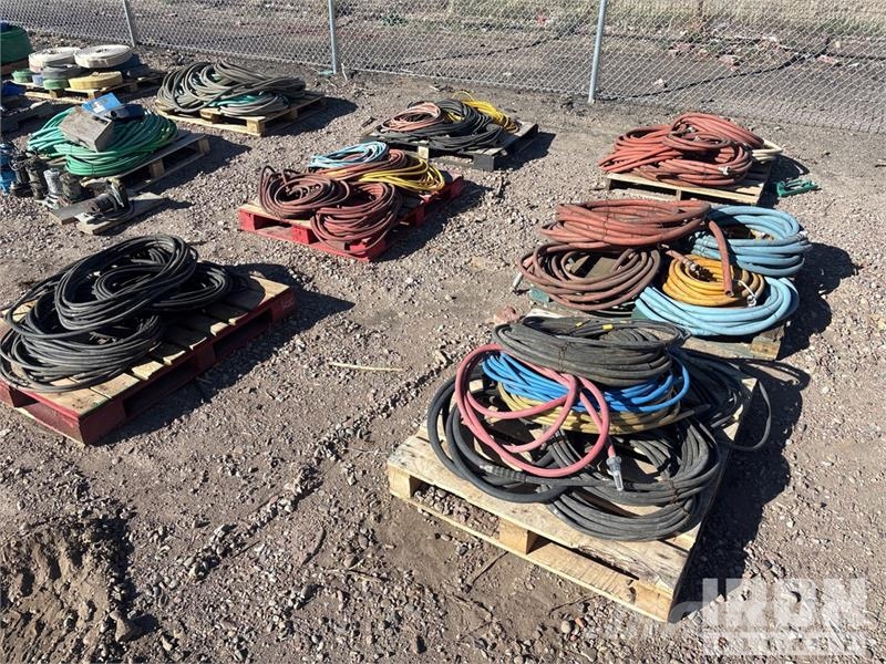 Quantity of (6) Pallets of Air hoses Hose مكونات أخرى