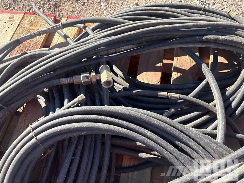 Quantity of (6) Pallets of Air hoses Hose مكونات أخرى