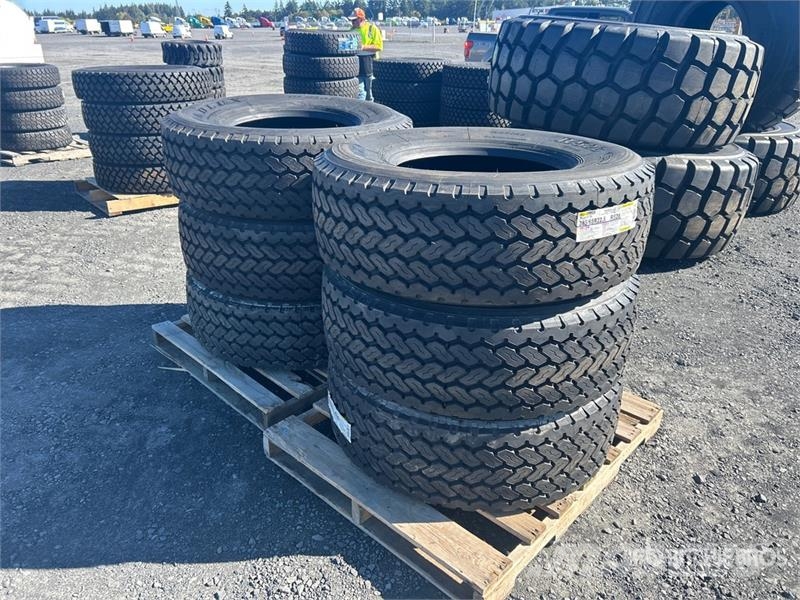 Quantity of (6) Roadlux 385/65R22.5 Tires (Unused) Tyres, wheels and rims