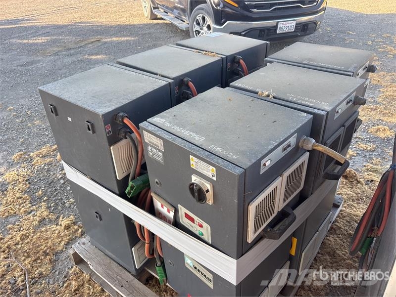 Quantity of (6) Star-Tam MG18 Battery Charger Ładowarki