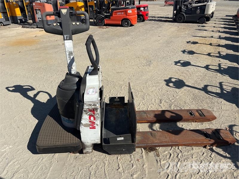 Quantity of (6) UniCarriers RPXT2W2G60B E Pallet Ručni paletni viličar