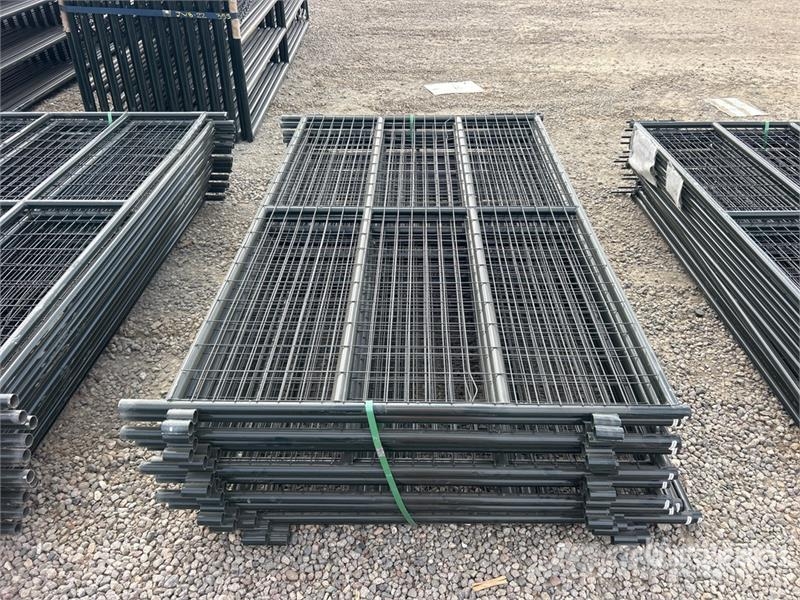 Quantity of (60) Livestock Panel (Unused) Livdyr annet utstyr