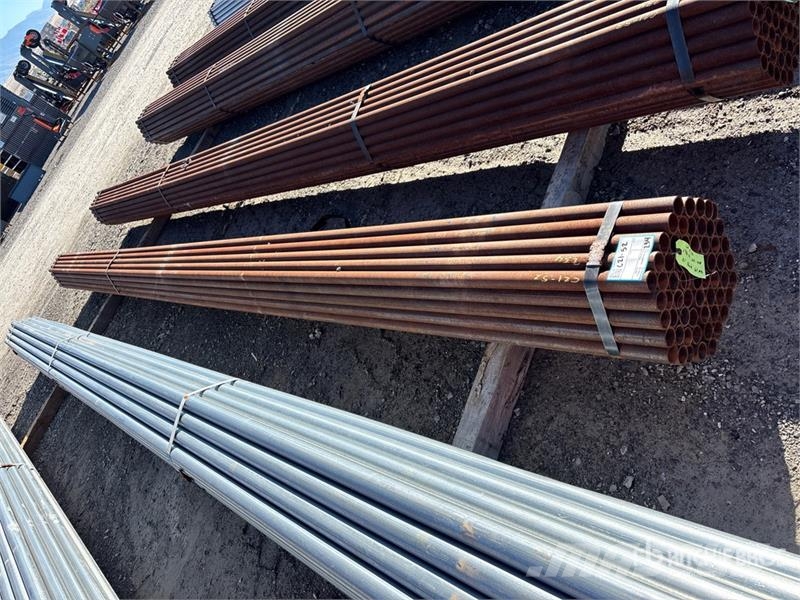 Quantity of (61) 1 5/8 od 252 in Pipe Vintsid, telfrid ja materjaliliftid